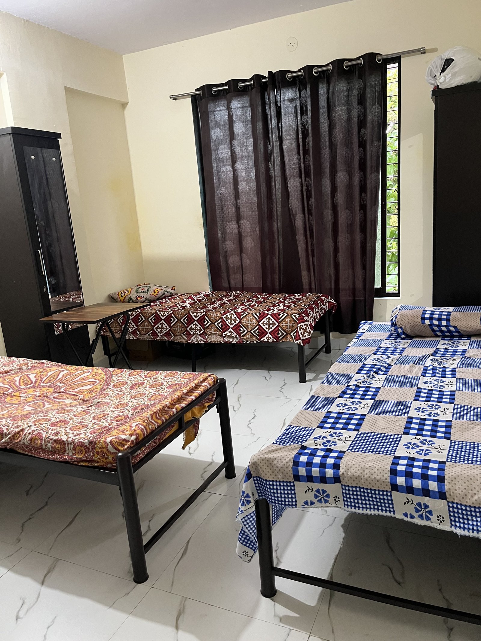 Shared accommodation for students in Navi Mumbai